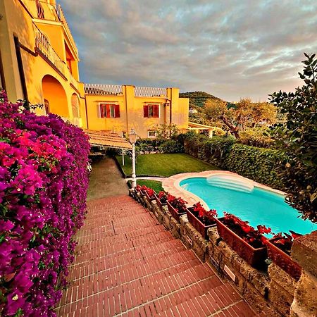 Villa Vie En Rose Sorrent Exterior foto